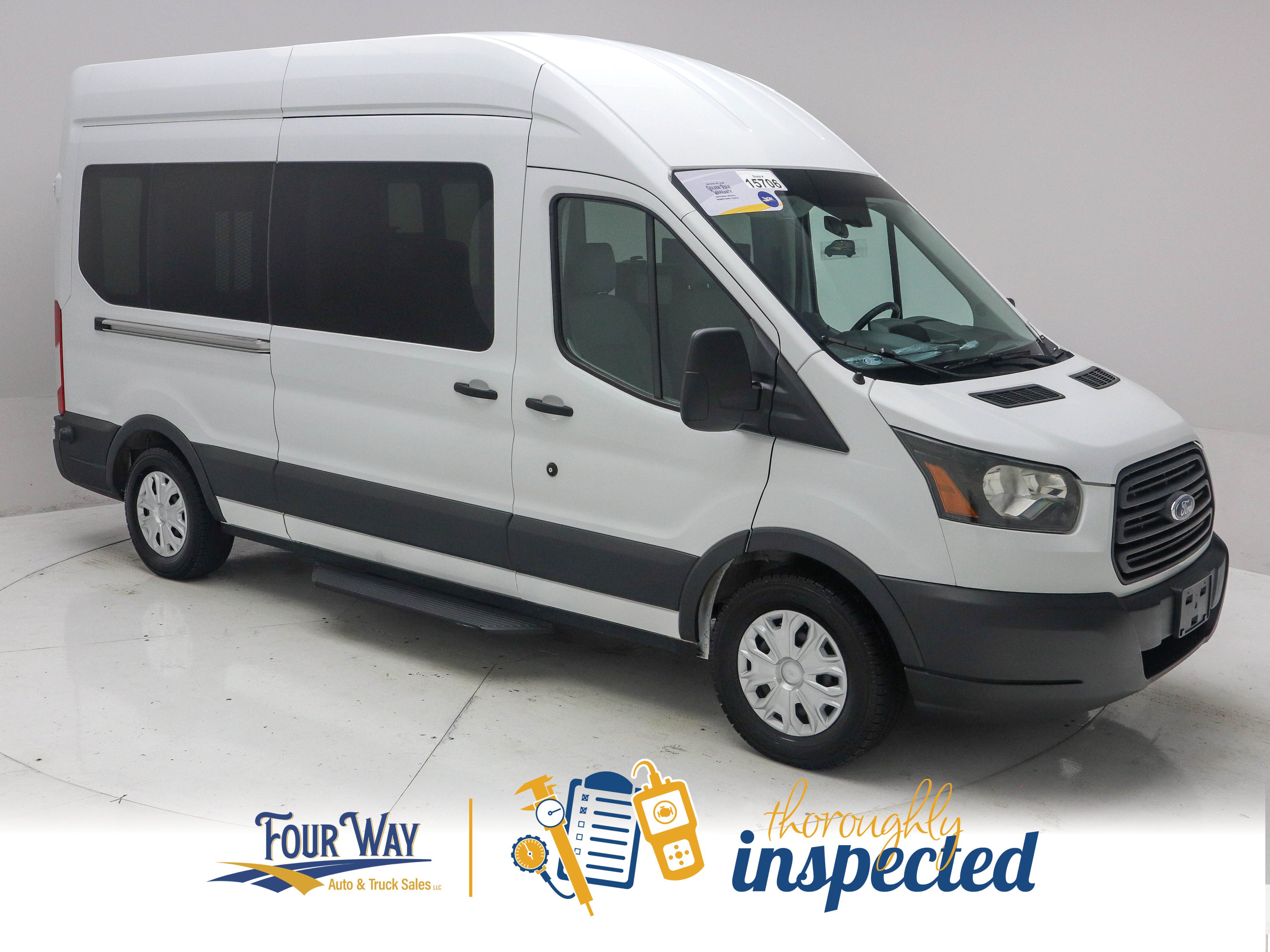 Used 2017 Ford Transit 350 XL RWD image 3
