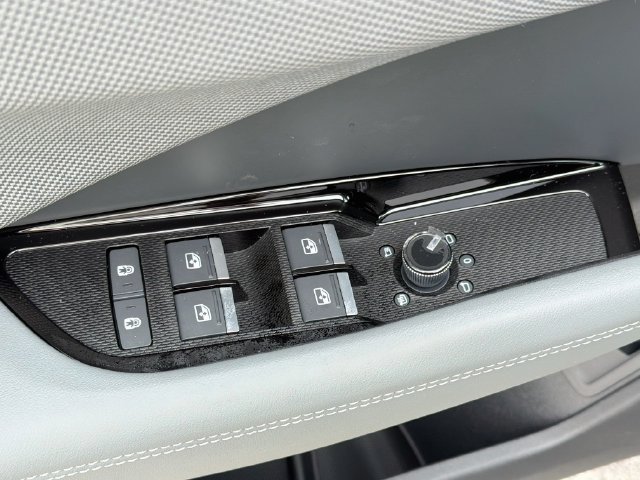 New 2026 Audi Q3 quattro 2.0T AWD/4WD image 23