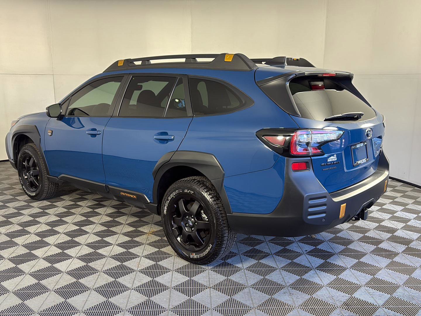 Used 2025 Subaru Outback Wilderness image 7