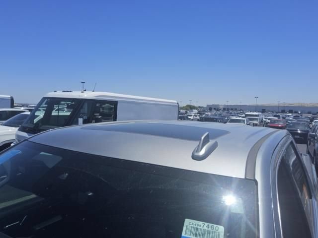 Used 2024 GMC Sierra 3500 Denali w/ Denali Reserve Package AWD/4WD image 2