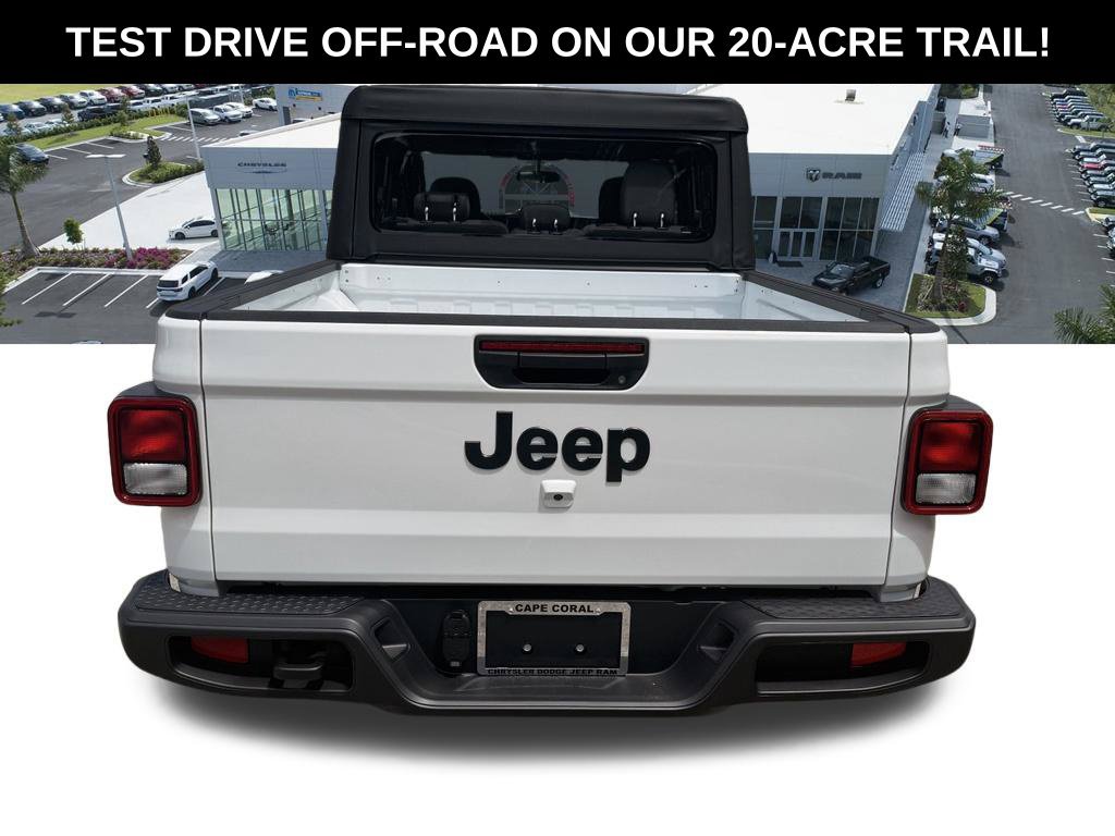 New 2026 Jeep Gladiator Sport AWD/4WD image 5