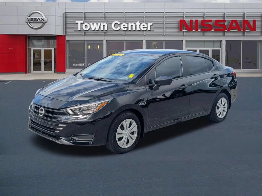 Certified 2025 Nissan Versa S w/ Trunk Package FWD image 3