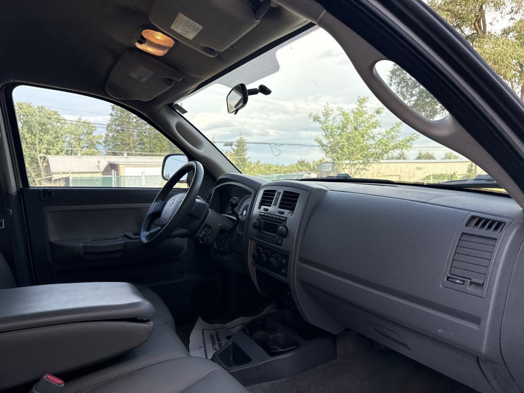 Used 2006 Dodge Dakota SLT w/ Trailer Tow Group AWD/4WD image 18