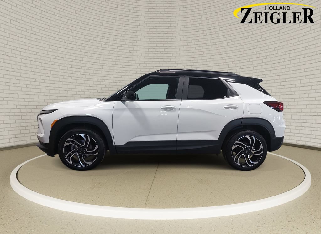 Used 2024 Chevrolet TrailBlazer RS AWD/4WD image 8
