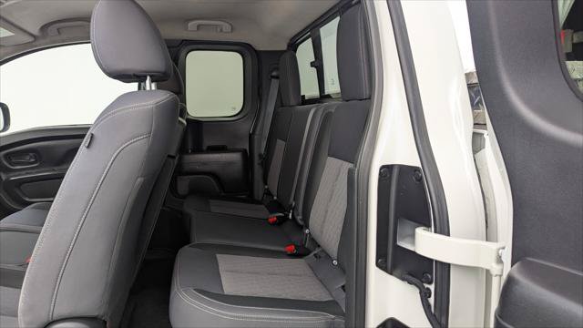 Used 2022 Nissan Titan S RWD image 16