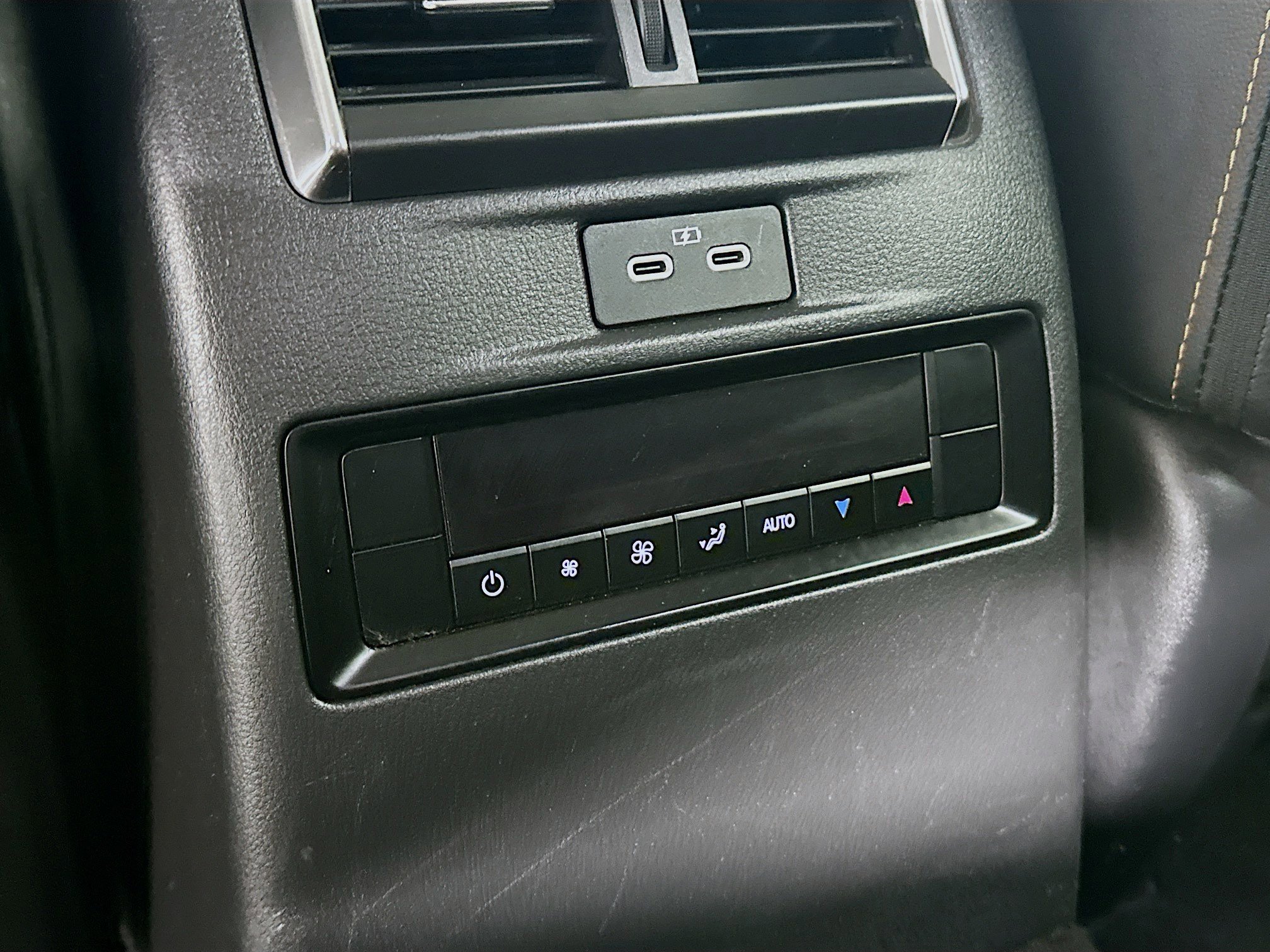 Used 2024 MAZDA CX-90 3.3 Turbo w/ Premium Package image 28