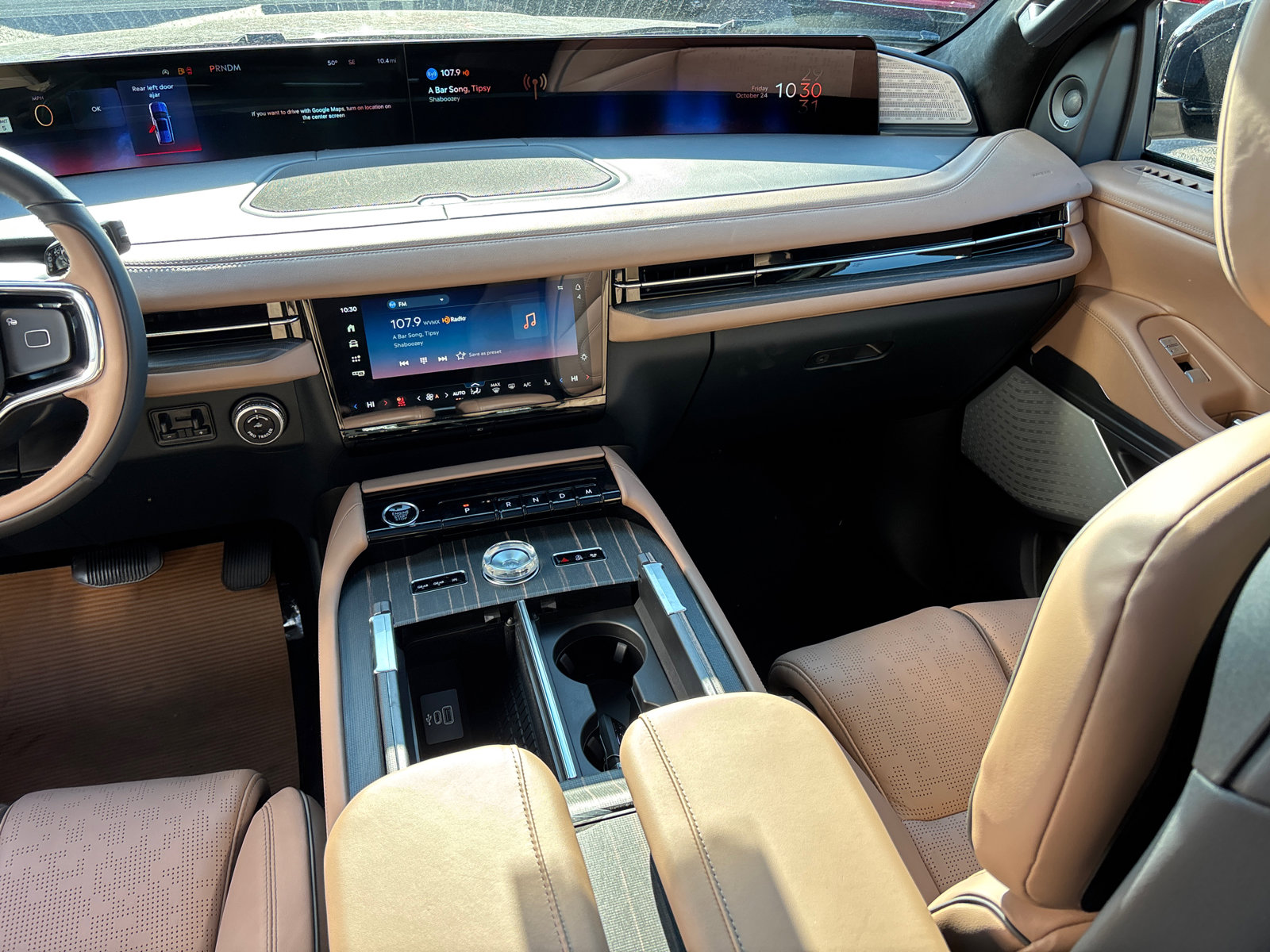 New 2025 Lincoln Navigator L Black Label image 32