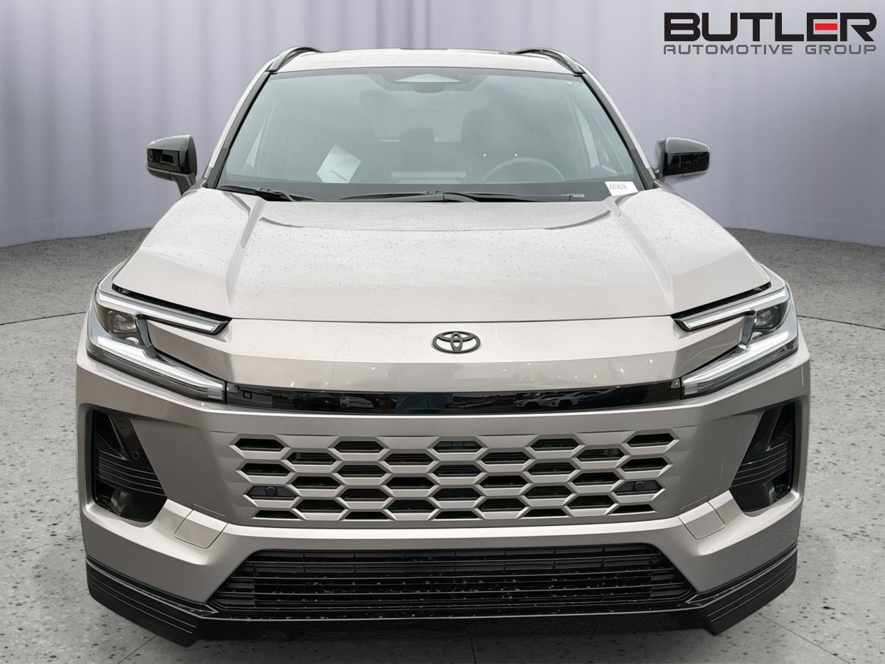New 2026 Toyota RAV4 AWD Plug-in Hybrid image 9