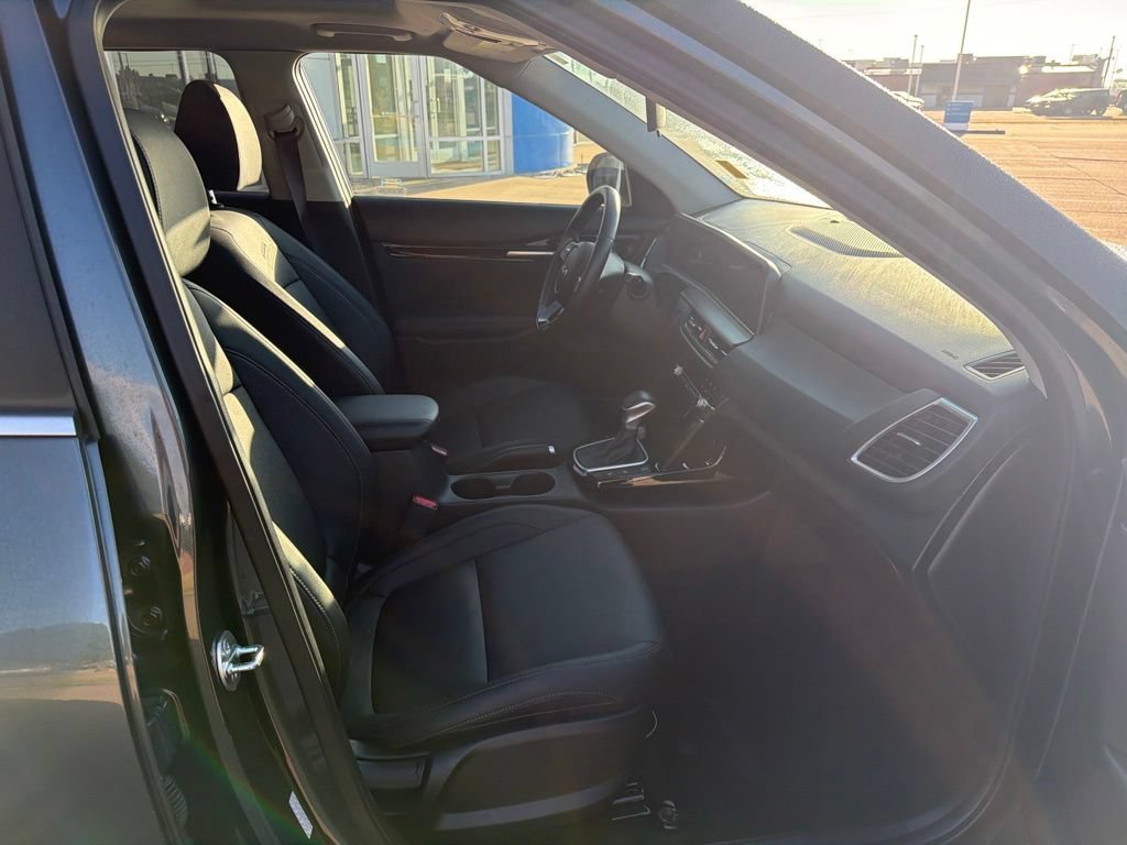 Used 2024 Kia Seltos EX AWD/4WD image 14