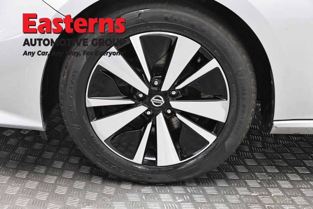 Used 2022 Nissan Altima 2.5 SV FWD image 32