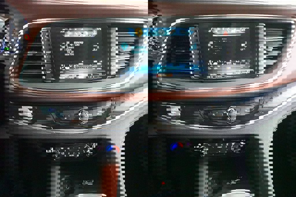 Used 2018 Buick Enclave Avenir w/ Avenir Technology Package image 15