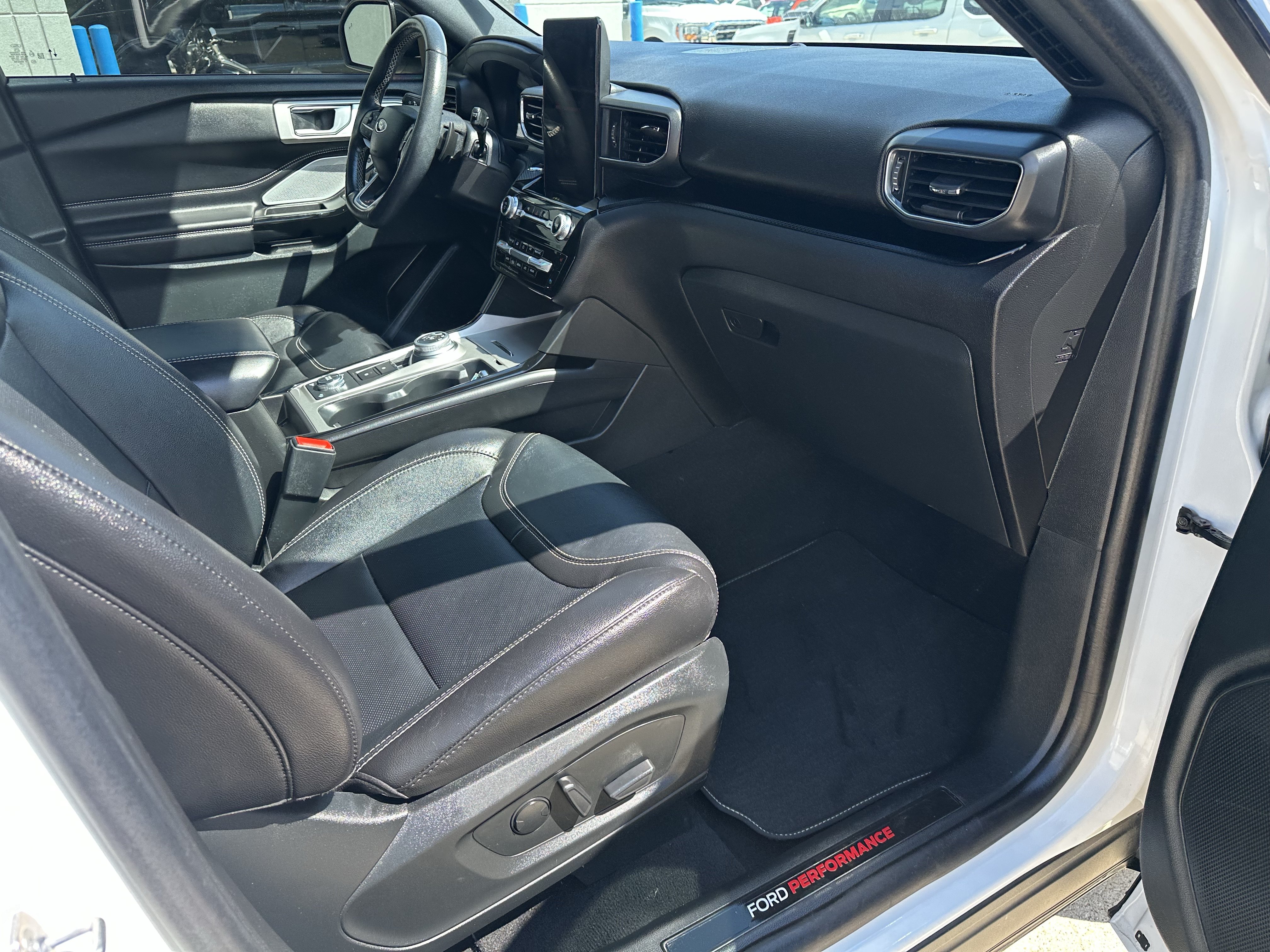 Used 2023 Ford Explorer ST w/ Equipment Group 401A AWD/4WD image 10