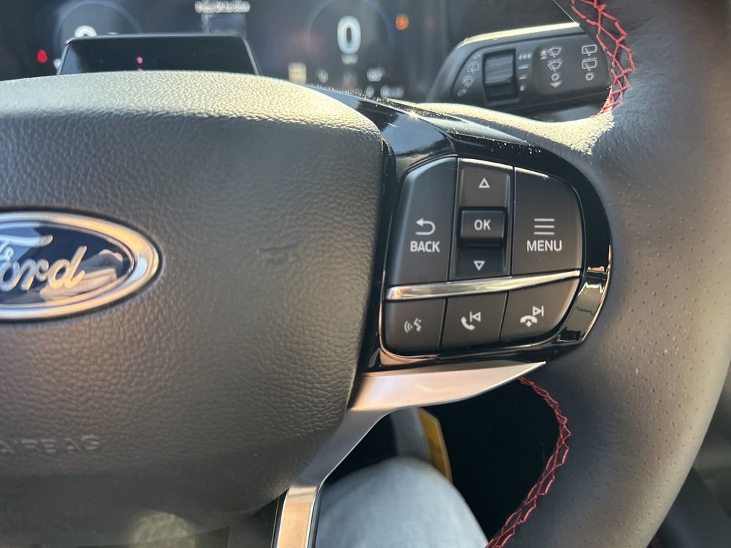 Used 2026 Ford Explorer ST-Line w/ ST-Line Street Pack image 20