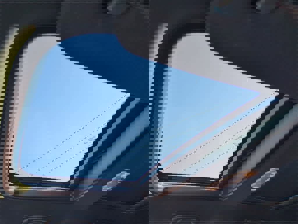 Used 2022 MINI Cooper S w/ Driver Assistance Package image 17