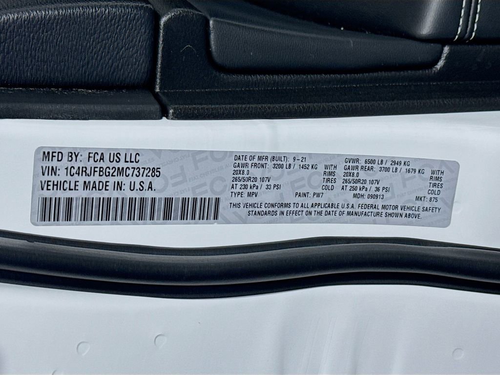 Used 2021 Jeep Grand Cherokee Limited w/ Quick Order Package 28K 80th AWD/4WD image 32