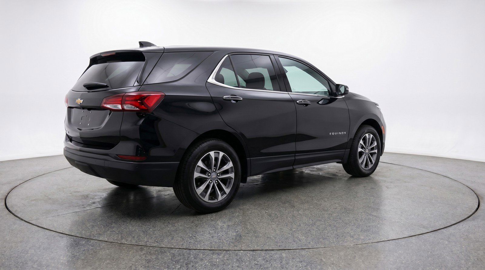 Used 2025 Chevrolet Equinox LT image 9