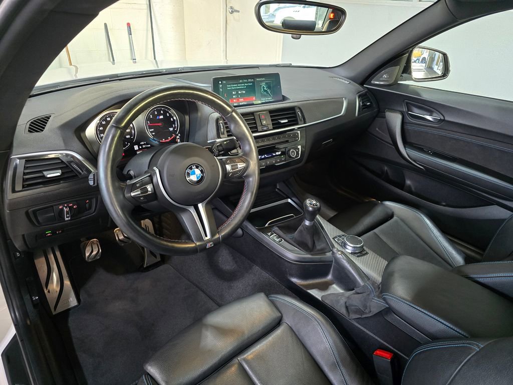 Used 2018 BMW M2 image 9
