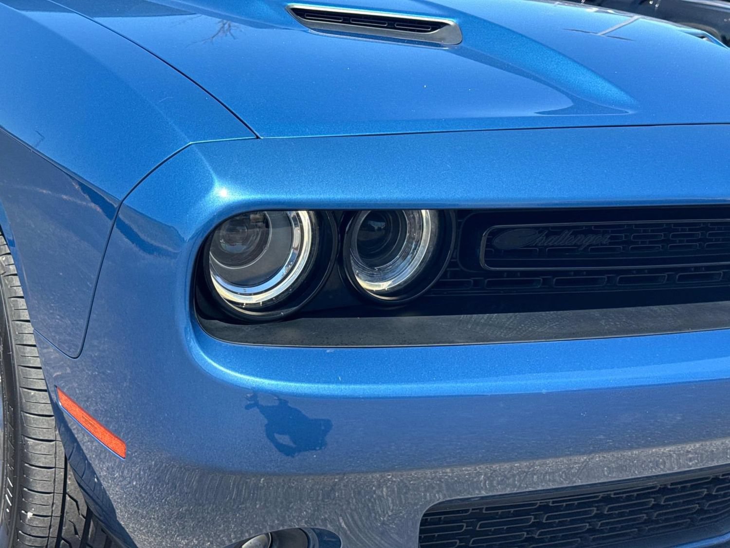 Used 2022 Dodge Challenger SXT w/ Plus Package RWD image 13