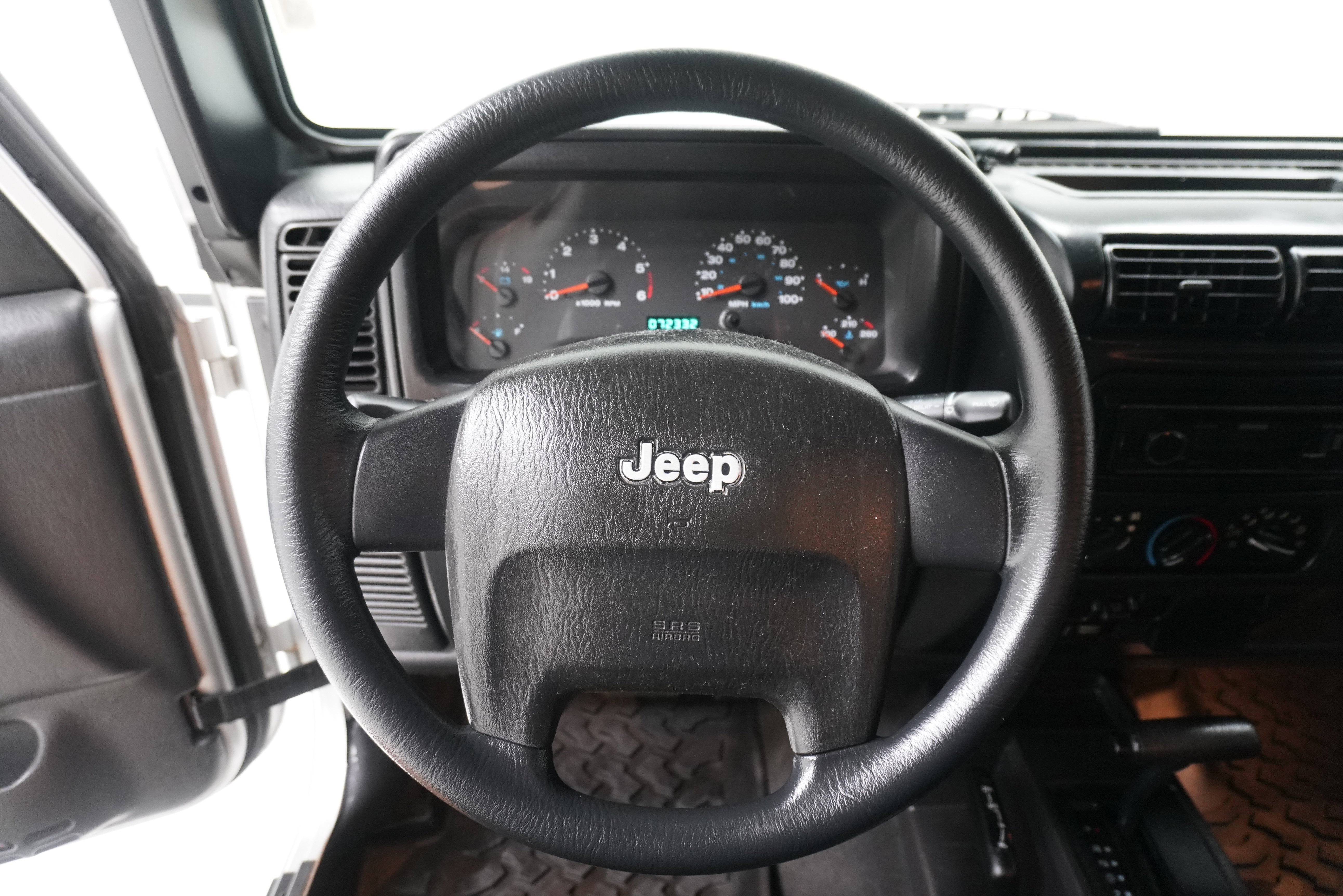 Used 2006 Jeep Wrangler X w/ Premium Audio Group AWD/4WD image 19