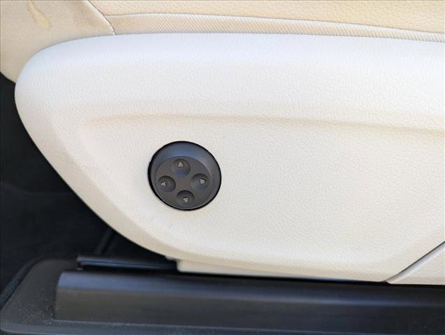 Used 2021 Mercedes-Benz GLS 450 4MATIC image 11