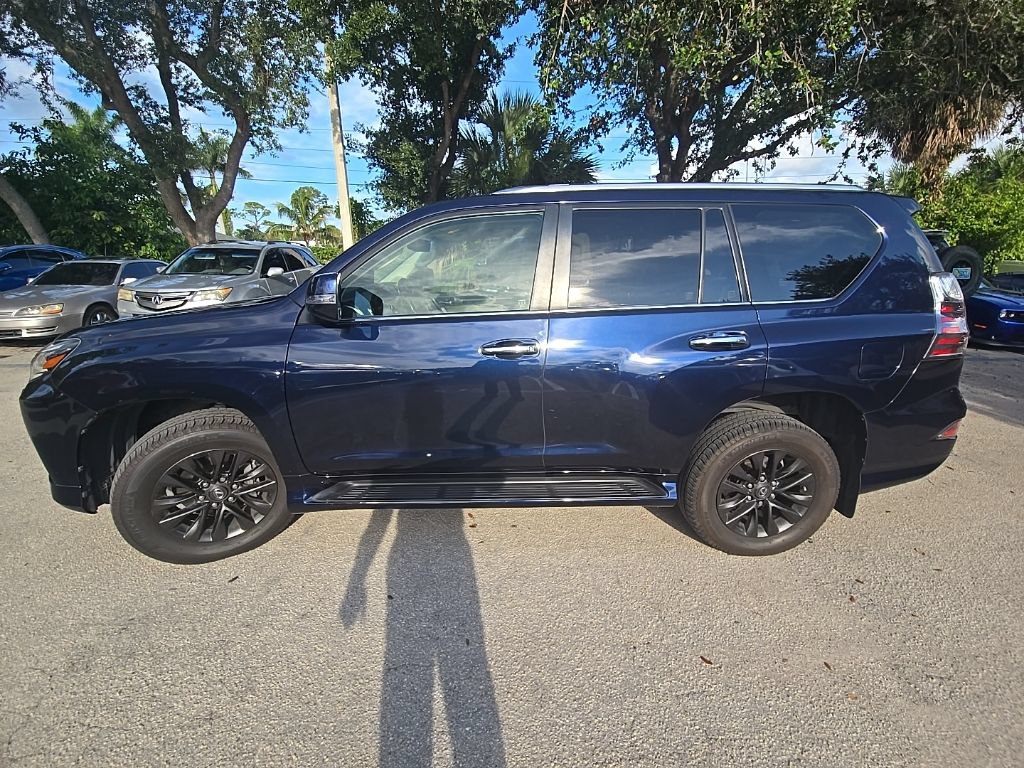 Used 2020 Lexus GX 460 Premium w/ Premium Package AWD/4WD image 10