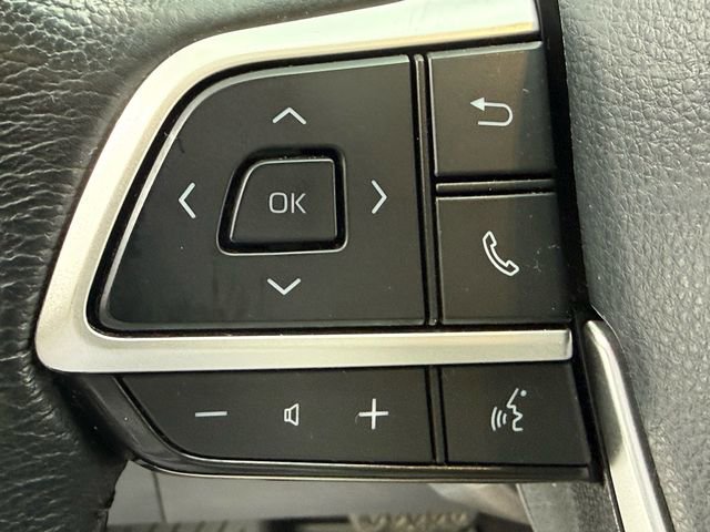 Certified 2021 Toyota Sienna XLE image 14