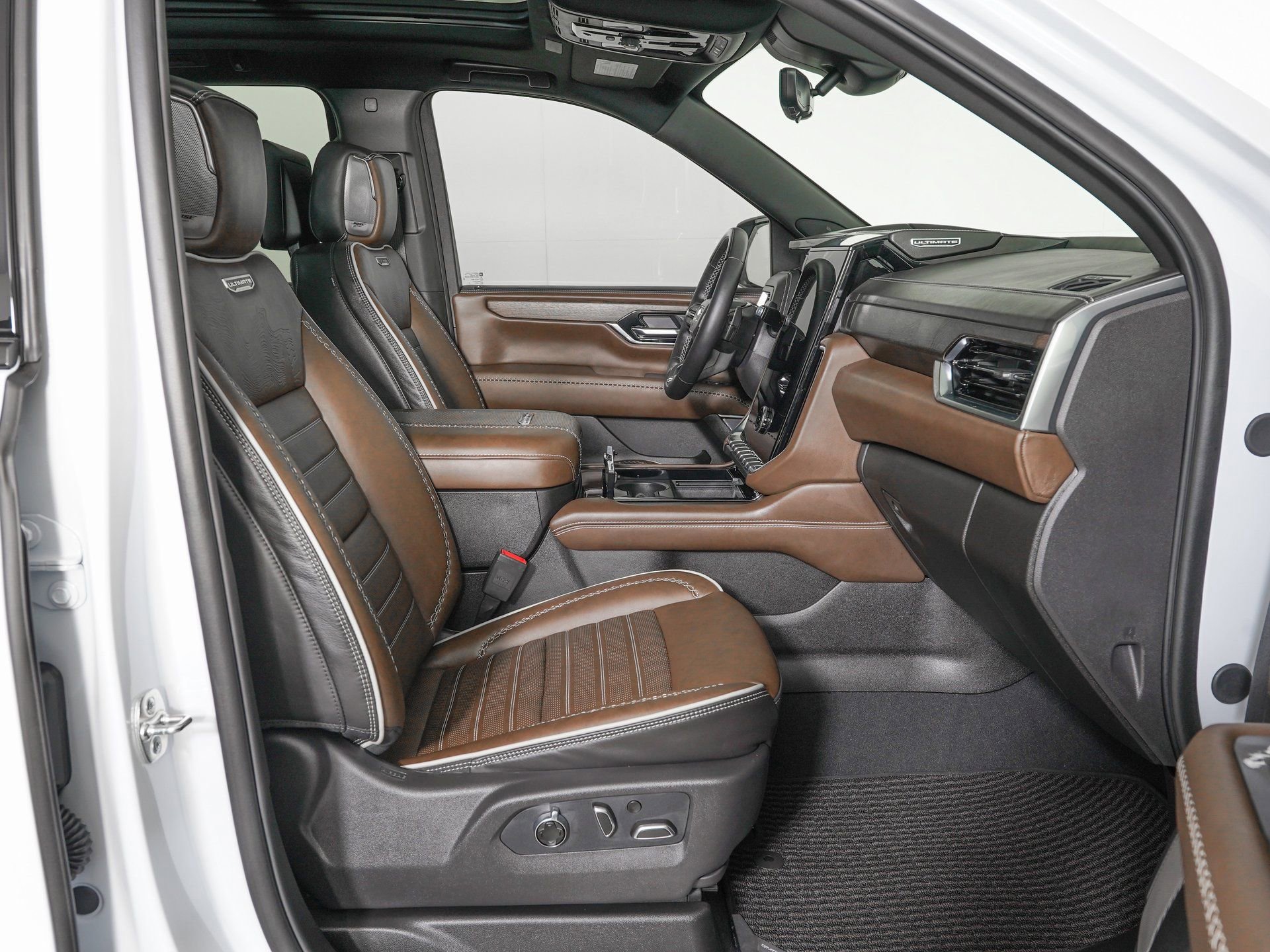 Used 2026 GMC Yukon XL Denali Ultimate image 10