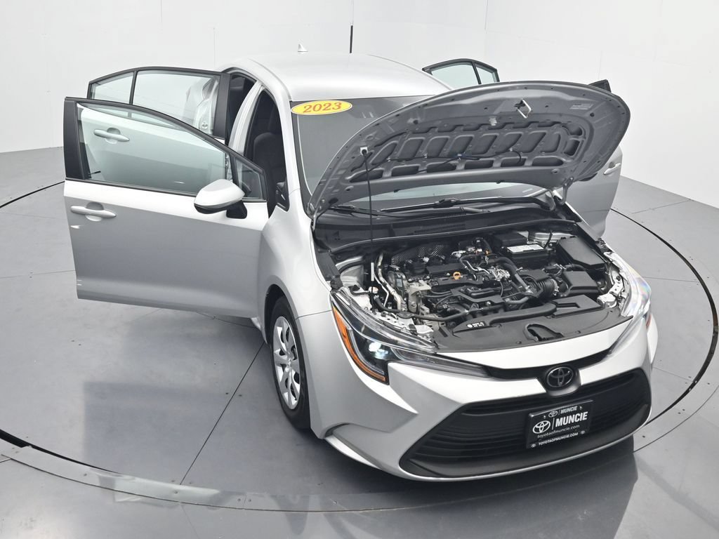 Used 2023 Toyota Corolla LE FWD image 57
