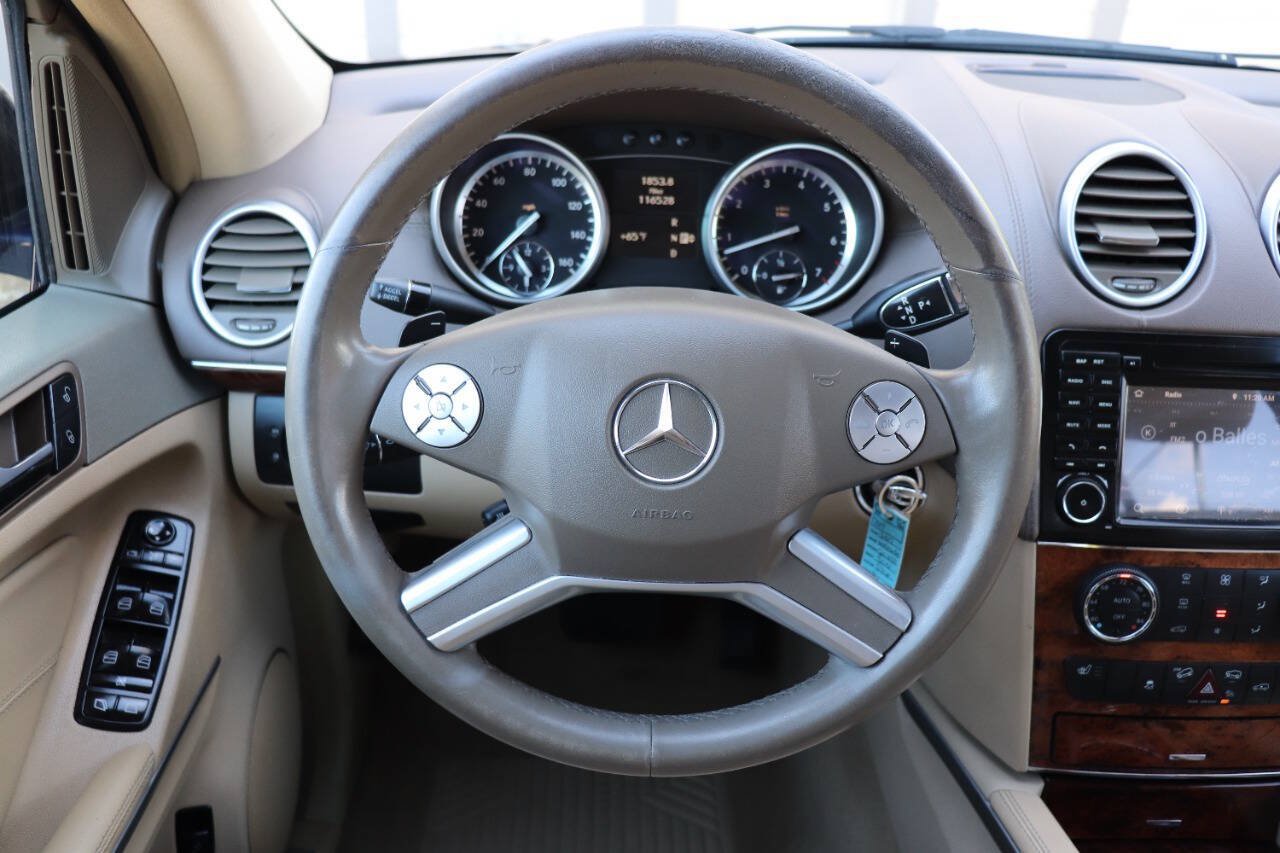 Used 2012 Mercedes-Benz GL 450 4MATIC image 21