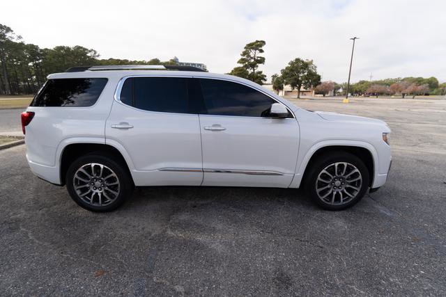 Used 2022 GMC Acadia Denali w/ Denali Ultimate Package image 2