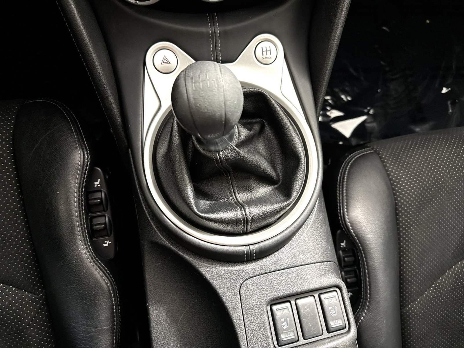 Used 2013 Nissan 370Z Touring w/ Sport Pkg RWD image 20