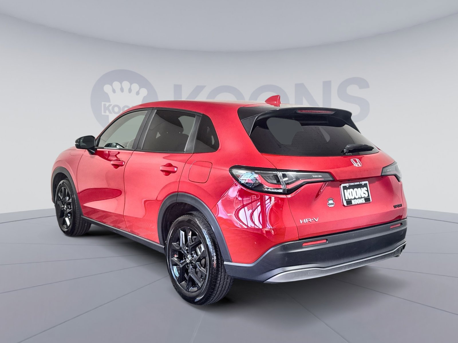 Used 2025 Honda HR-V Sport image 4