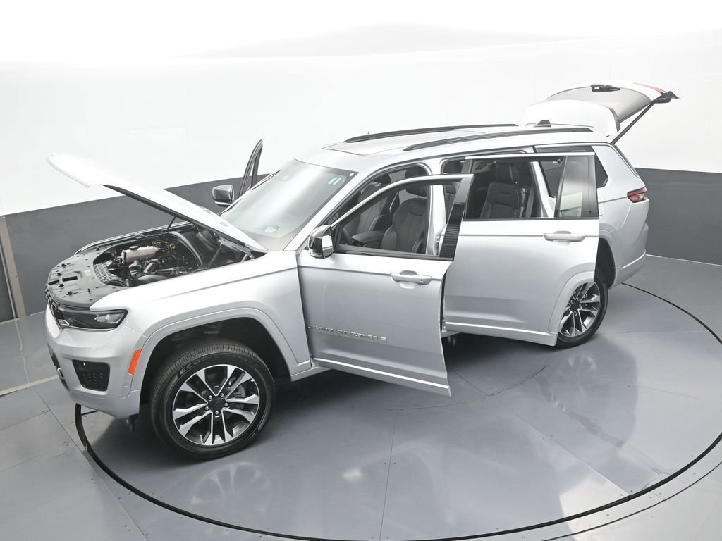 Used 2024 Jeep Grand Cherokee L Overland w/ Advanced Protech Group III image 76