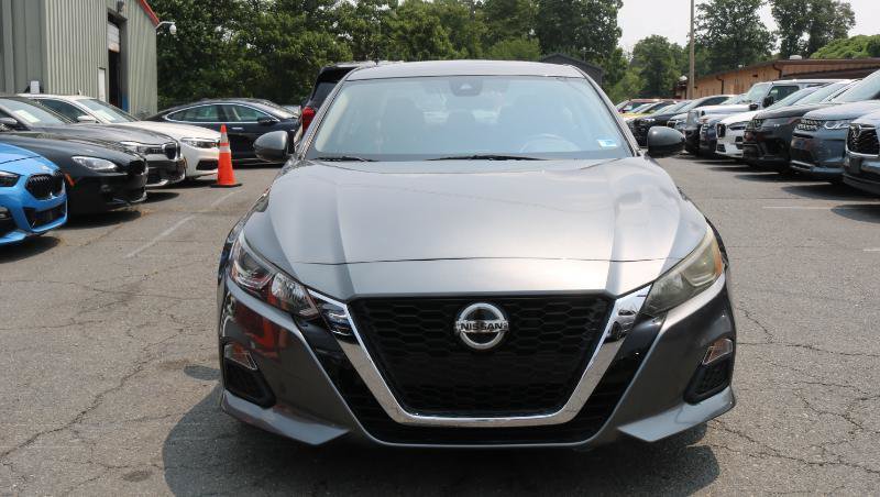 Used 2022 Nissan Altima 2.5 S FWD image 2