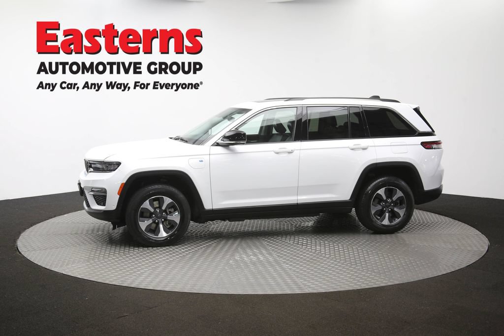 Used 2022 Jeep Grand Cherokee Limited 4xe w/ Luxury Tech Group II AWD/4WD image 63