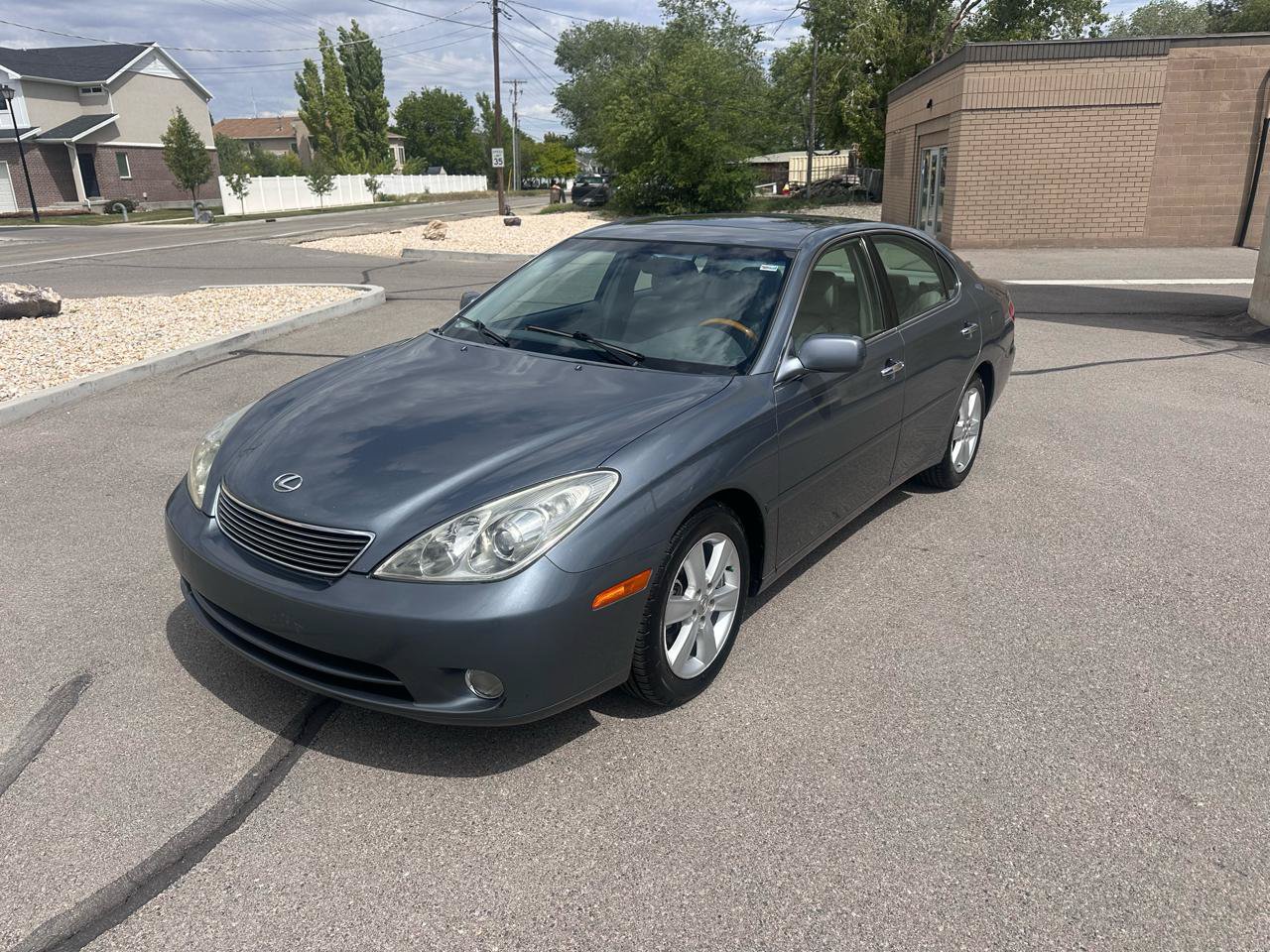 Used 2005 Lexus ES 330 FWD image 9