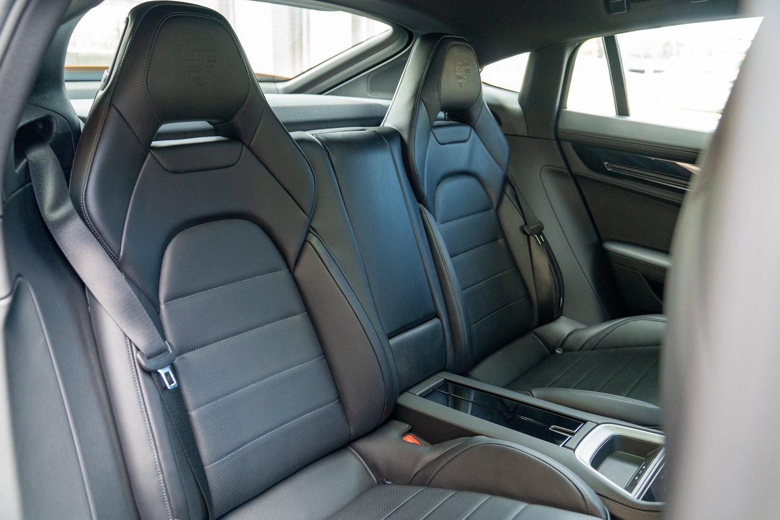 Certified 2025 Porsche Panamera 4 AWD/4WD image 21