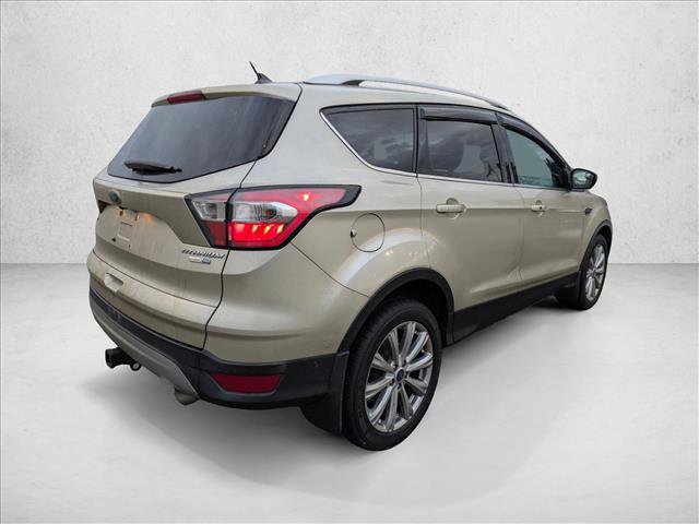 Used 2018 Ford Escape Titanium image 5