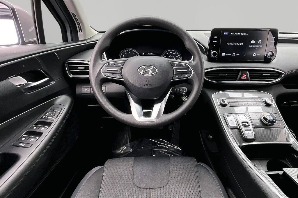 Used 2023 Hyundai Santa Fe SE w/ Cargo Package image 5