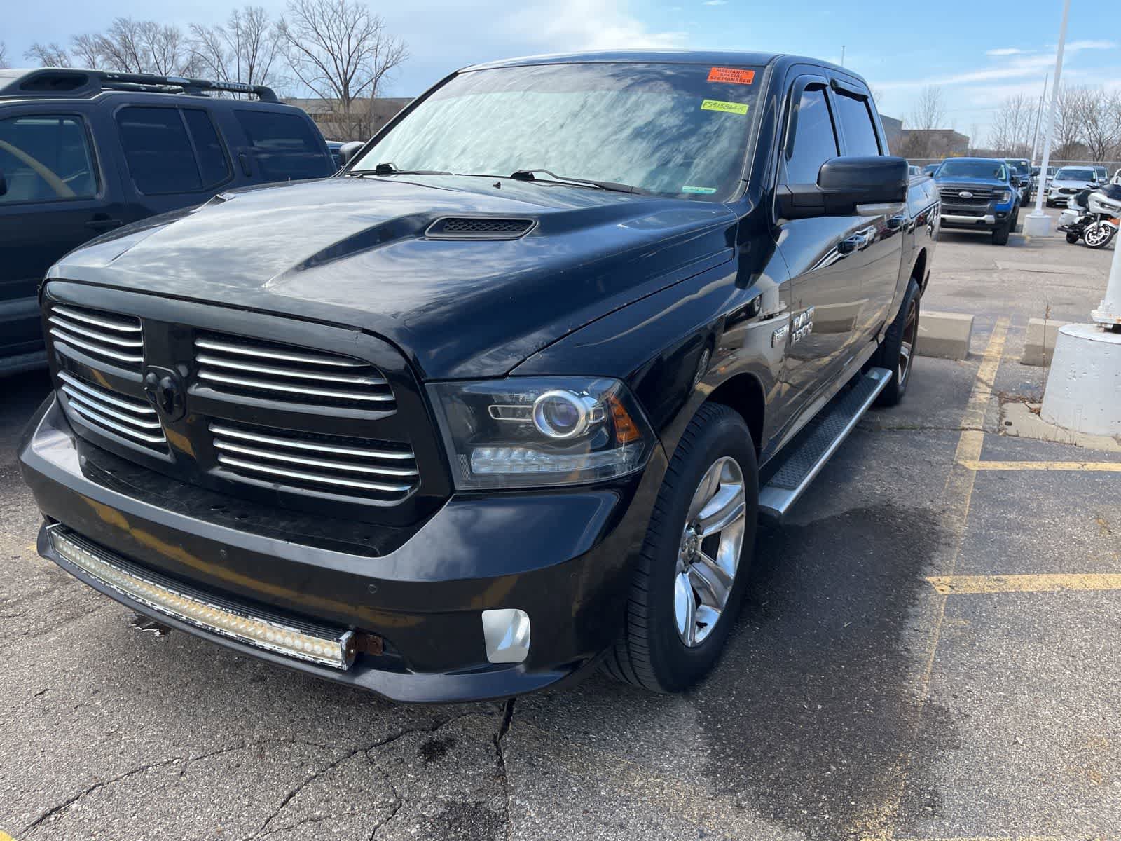 Used 2015 RAM 1500 Sport w/ Sport Premium Group AWD/4WD image 2