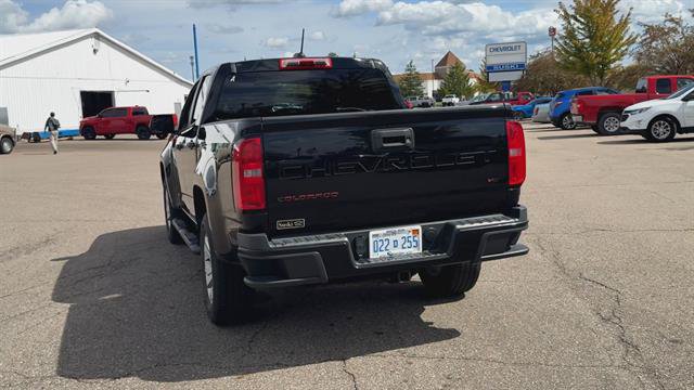 Used 2022 Chevrolet Colorado LT AWD/4WD image 7