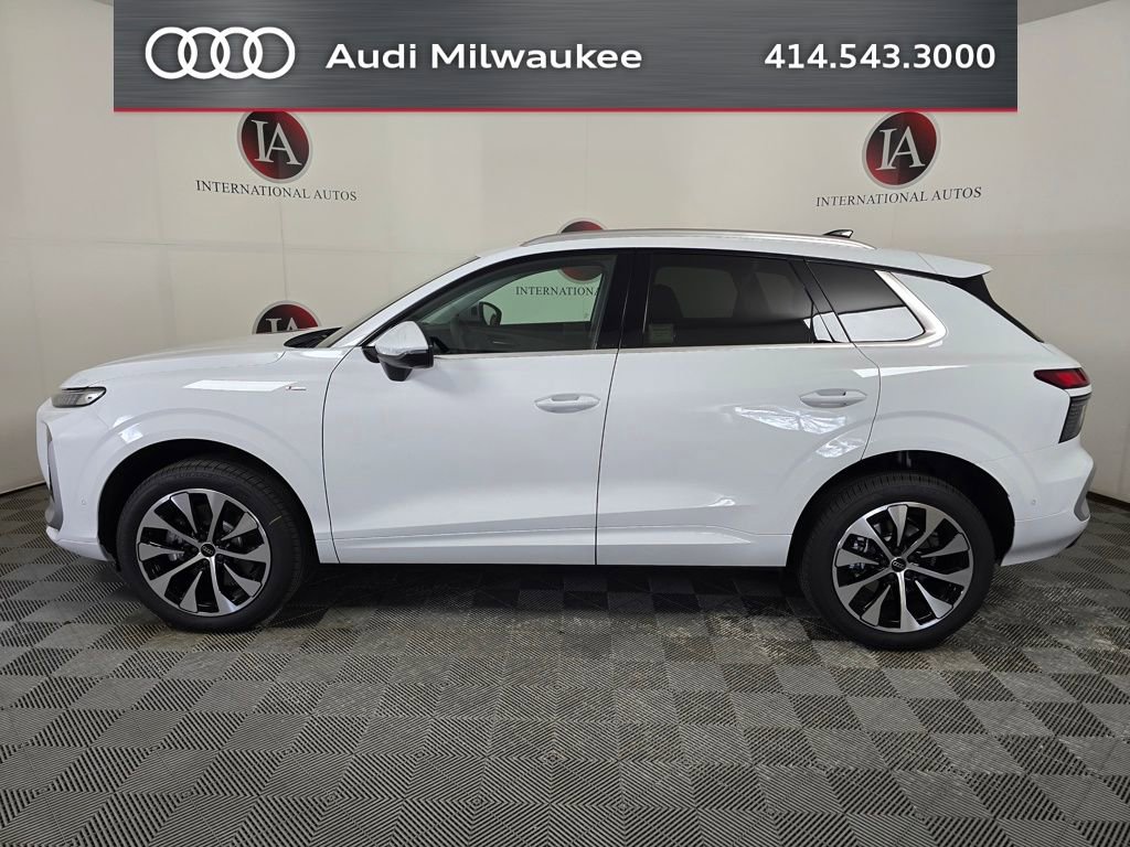 New 2026 Audi Q3 quattro 2.0T AWD/4WD image 6