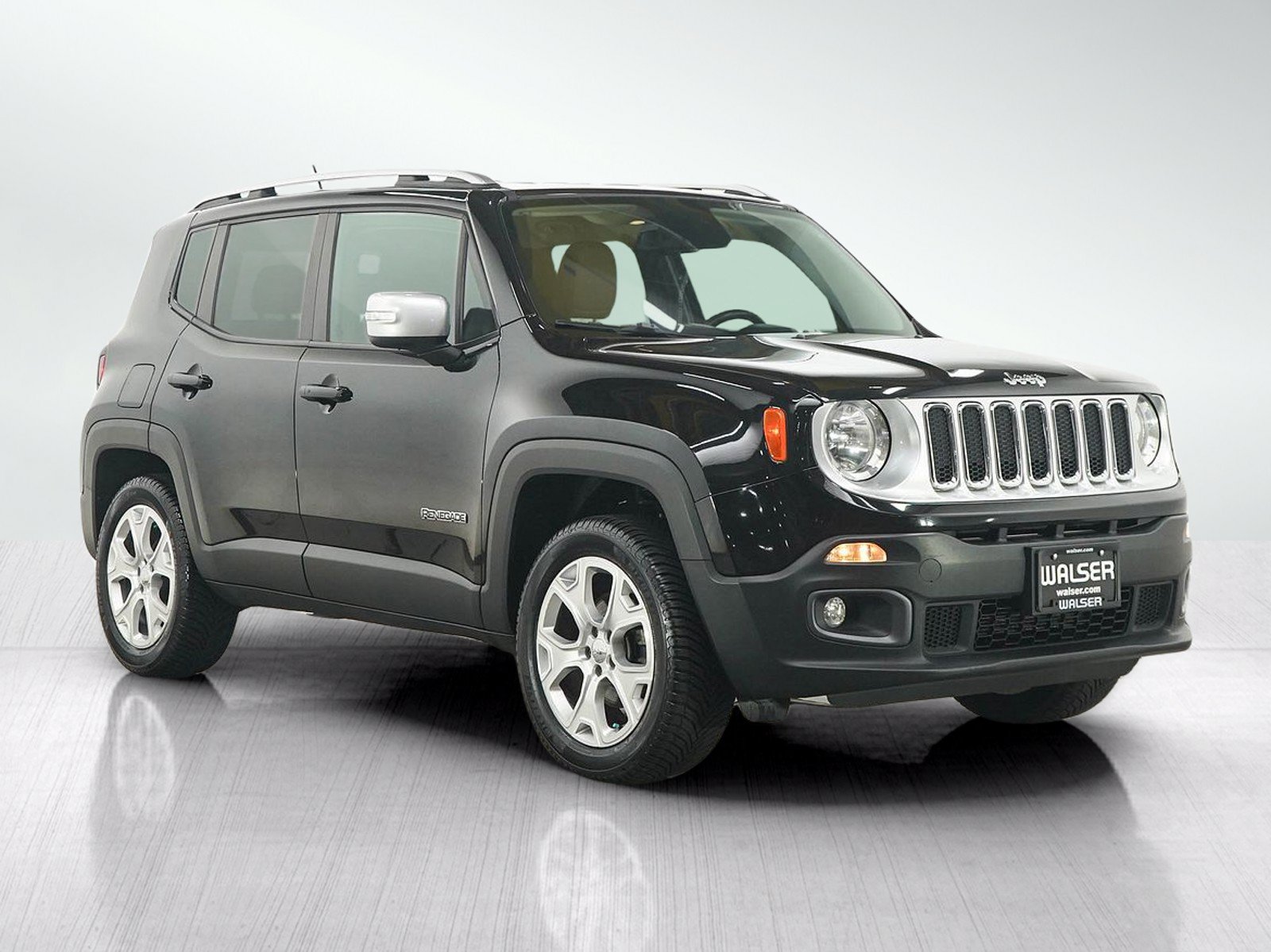 Used 2015 Jeep Renegade Limited AWD/4WD image 7