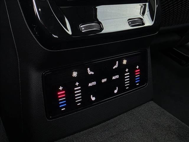 New 2026 Audi A6 Premium Plus AWD/4WD image 17