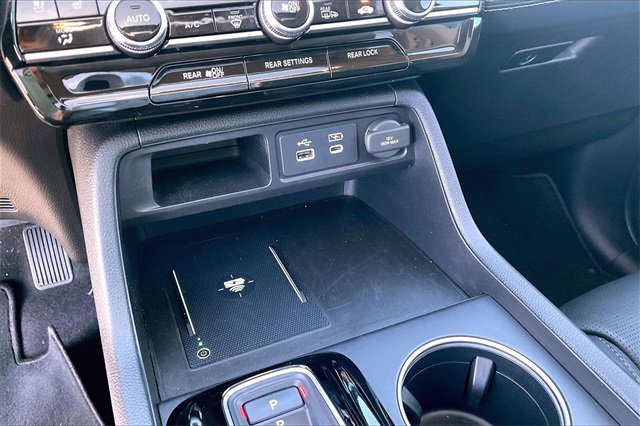 Used 2023 Honda Pilot Elite image 31