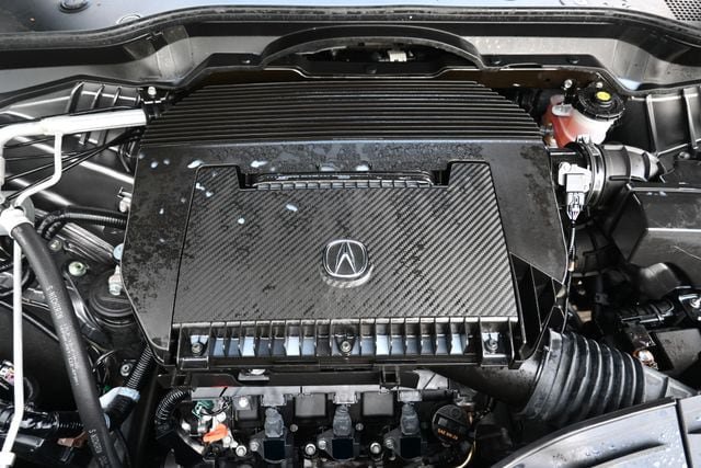 Used 2025 Acura MDX SH-AWD image 17