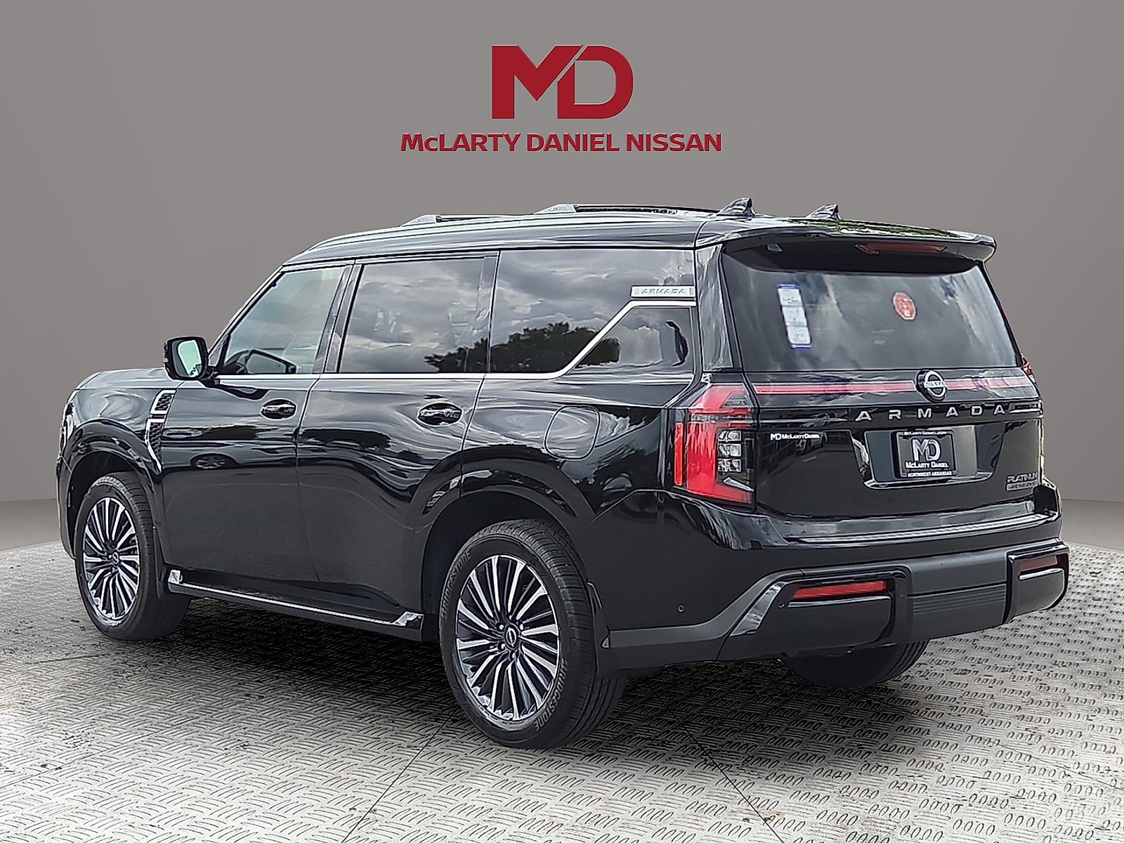 New 2026 Nissan Armada Platinum Reserve image 4