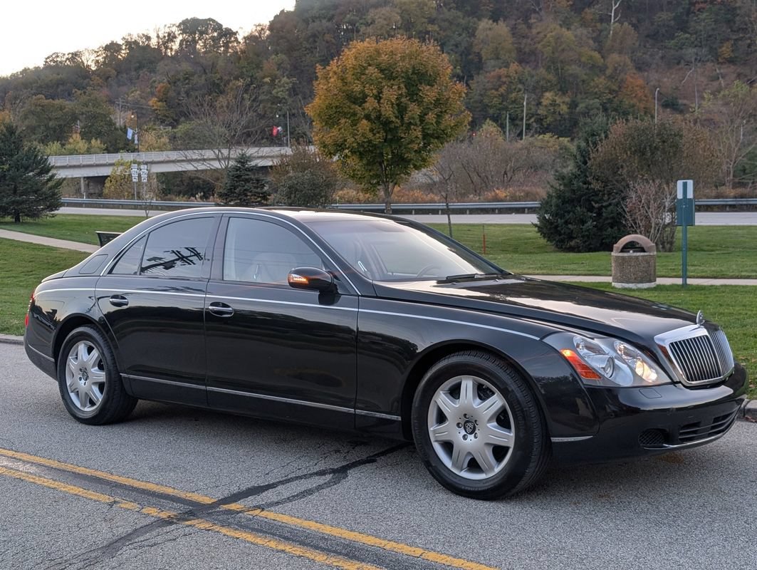 Used 2005 Maybach 57 RWD image 4