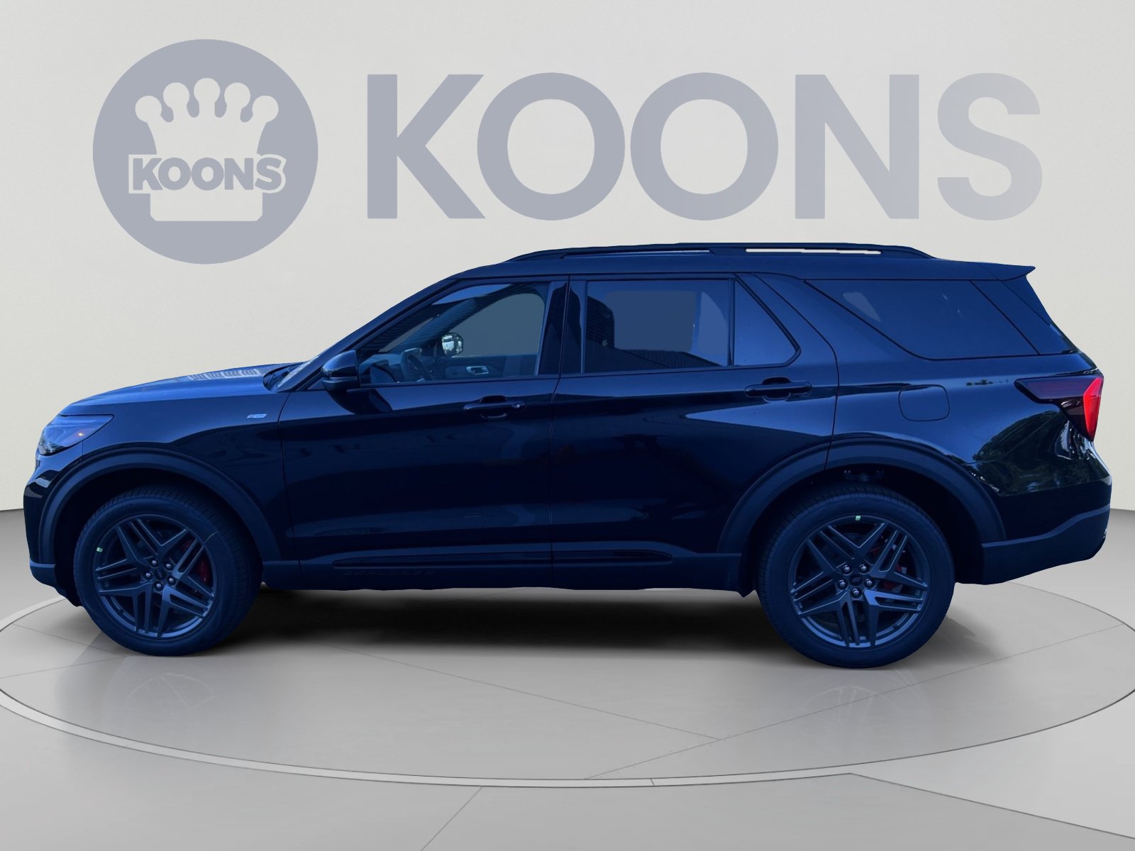 New 2026 Ford Explorer ST-Line w/ ST-Line Street Pack AWD/4WD image 7