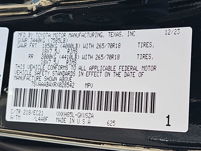 Used 2024 Toyota Sequoia SR5 w/ SR5 Premium Package AWD/4WD image 38